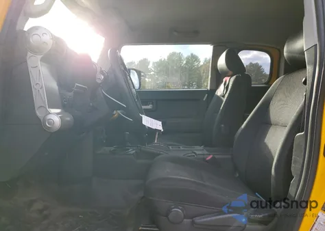 2007 Toyota Fj Cruiser from USA, damaged, VIN JTEBU11F770077203